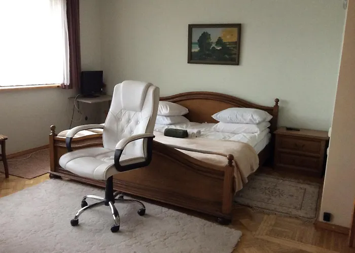 Kotedzai Milikoniu G. *